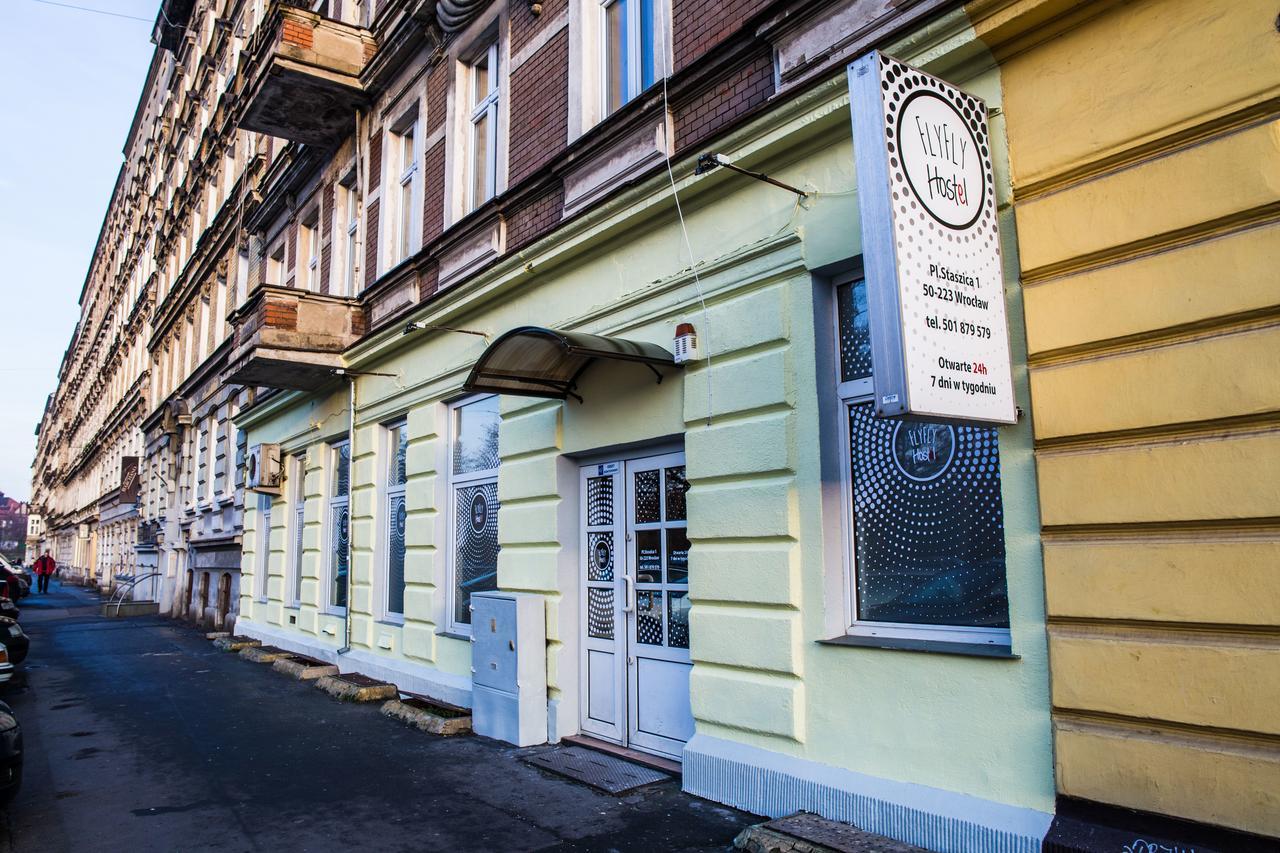 Flyfly Hostel , Darmowy Parking , Rezerwuj Przez Urzadzenia Mobilne -10 Procent Wrocław Kültér fotó